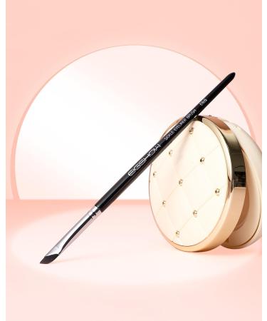 EIGSHOW Sickle Eyeliner Brush - Fine Gel Liner Makeup Brush for Precision Winged Eyeliner, Eyebrow & Eyeshadow (E865) - Buy Online on GoSupps.com
