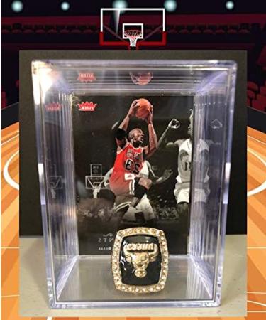 Chicago Bulls Replica NBA 1991 Championship Ring Shadowbox w/Michael Jordan Card