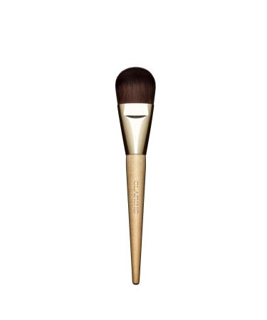 Clarins Flat Foundation Brush | Quick Even Application Of Cream and Liquid Formulas | Streak-Free Results | Ultra-Soft Synthetic Fiber and Sustainably Sourced Birch Handle