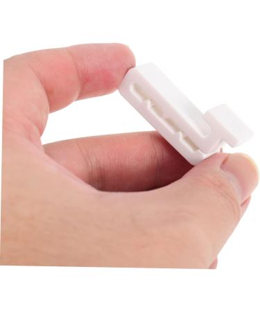 Fomiyes Ski Helmet Mask Hooks - Creative PVC Clips for Outdoor Use Universal Mask Holder for Ski & Riding Helmets - Buy Online on GoSupps.com