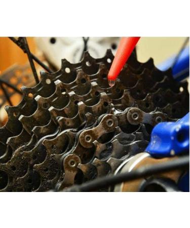 Singer All Purpose Sewing Machine Oil - 3.38 oz | Lubricant for Smooth Operation - Buy Online on GoSupps.com