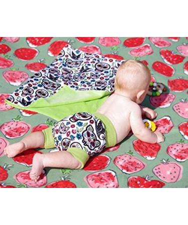 Petit Lulu Waterproof Pull-Up Overpants Size M (6-10 kg) | Floral Cubes | Eco-Friendly Fleet Diapers | EU Made - Buy Online on GoSupps.com