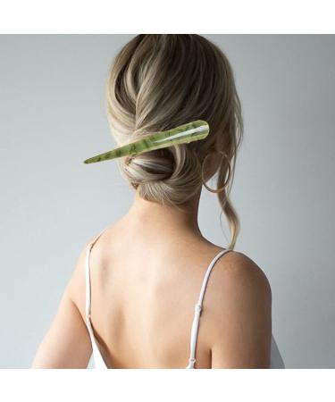 Shop Lurrose Acrylic Duck Beak Hair Clips - Long Green Salon Style Clips for Effortless Hair Styling - Buy Online on GoSupps.com