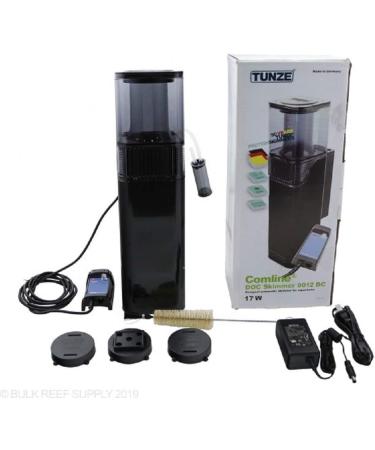 Tunze Comline Doc Skimmer 9012 - Energy-Efficient Surface Extraction for Aquariums 200-1200L | Magnetic Holder | International Shipping Available - Buy Online on GoSupps.com