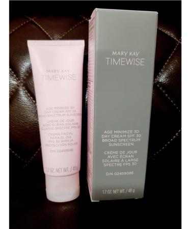 Mary Kay TimeWise Age Minimize 3D 4-in-1 Cleanser 4.5 oz / 127g - Normal to Dry Skin