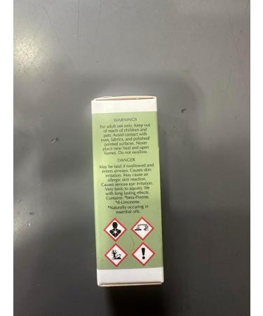 Light Lemongrass & Bergamot Essential Oil 10ml | Handmade in the UK | Sensual Fragrance for Room | International Shipping - Buy Online on GoSupps.com