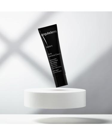 Singuladerm - Anti-Dark Spot Face Cream - 50 ml - Intensive Treatment with Anti-Aging Action - Brighter Skin - Antioxidant and Anti-Pollution - Radiant Forte Intensive - Buy Online on GoSupps.com
