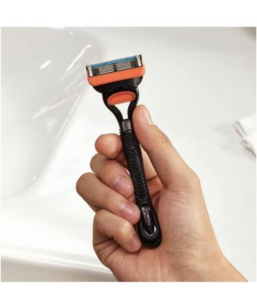 Gillette Fusion 5 Men's Wet Razor + 7 Blades - Perfect Gift for Men | International Shipping - Buy Online on GoSupps.com