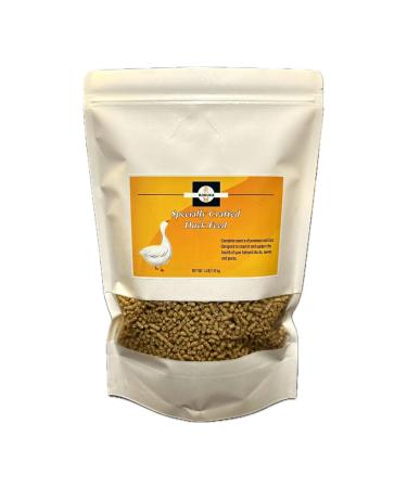 Premium Duck Feed Pellets for Game Birds Designed for Ducks Swans and Geese with 17% Protein 4 Pounds (1800g)