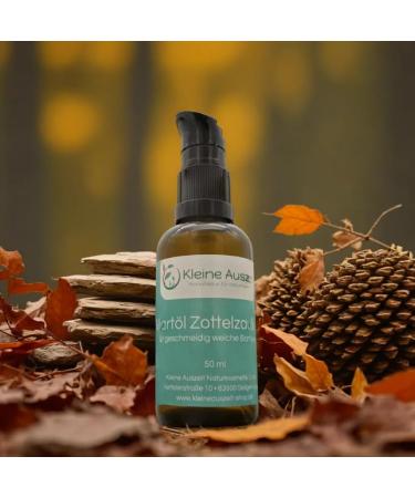 Kleine Auszeit Long Beard Oil 50ml Premium ingredients for daily beard care leaving beard hair soft easy to apply absorbs quickly eliminates...