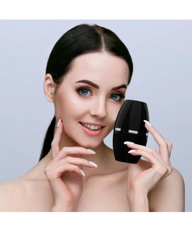 Professional Lightweight Oil Absorbing Roller Portable Manual and Waterproof Reusable Volcanic Face Roller for Oil Control - Buy Online on GoSupps.com