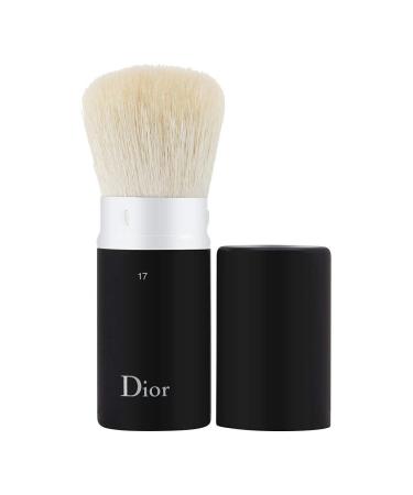 Dior No. 17 - Kabuki.