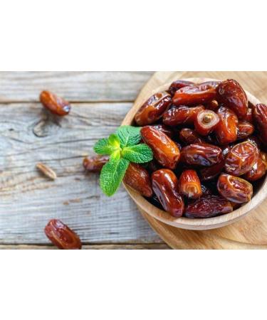 Kartago Tunisian Dates on Branch - 2.2lbs All Natural Deglet Noor Date Snack - Buy Online on GoSupps.com
