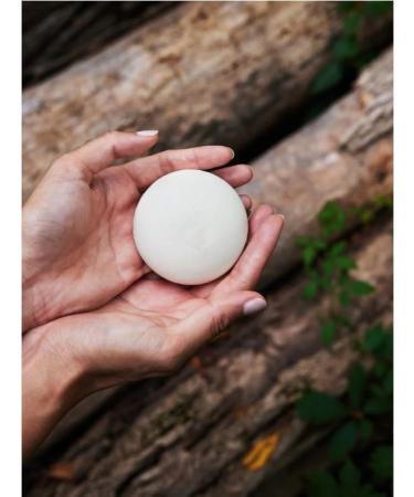 Kate McLeod Breathe Stone Solid Body Moisturizer - Luxurious Hydration for All Skin Types | International Shipping Available - Buy Online on GoSupps.com