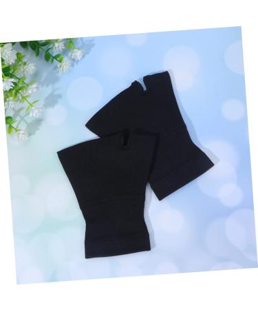 FRCOLOR Thermal Gloves & Copper Wrist Sleeves - 2 Pairs Hand Brace Mittens for Women | Sport Wrist Wraps & Wrist Guards - Buy Online on GoSupps.com