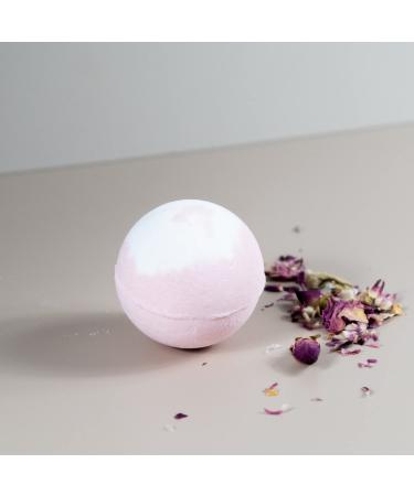 Natural Amor Relaxation Spa Gift Set for Women - 4pc Gift Box with Candle, Hand Cream, Bath Bombs - Buy Online on GoSupps.com