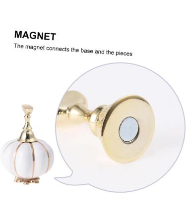 FRCOLOR Nail art practice holder nail training stand display rack Nail Holders Acrylic Base manicure tool false nail tip display acrylic display risers nail art tool magnetic white makeup 5.4x3.5cm White - Buy Online on GoSupps.com