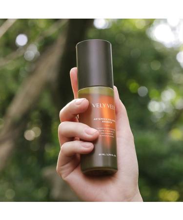 VELY VELY Artemisia Balance Essence Mist Type (2.7 fl.oz./80ml) Botanical 100% Artemisia extract No artificial fragrance Paraben-Free Hypoallergenic Pore Refining Antioxidant Minerals - Buy Online on GoSupps.com