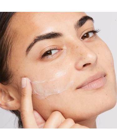 Dermalogica Active Moist Moisturiser 150ml - Provides Oil-free Hydration Easy-to-apply Formula with Prebiotic Moisture Complex Improves Surface Texture & Helps to Refine Skin for All Skin Types - Buy Online on GoSupps.com