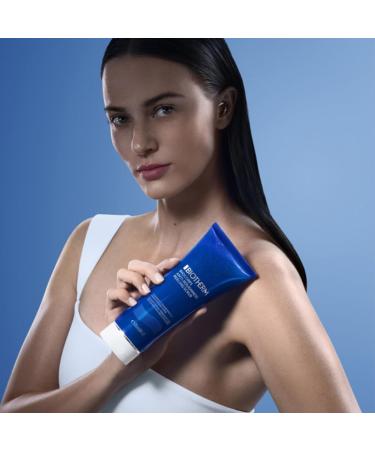 BIOTHERM - Biocorps - Anti-Roughness and Anti-Dullness Body Scrub - Exfoliating and Regenerating Care - For Radiant and Smooth Skin - For Acne-prone Skin - 200 ml - Buy Online on GoSupps.com