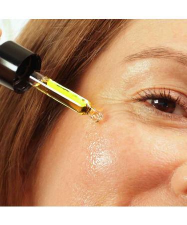 Evolve Organic Beauty - Natural Bio-Retinol + C Skin Booster | Vegan Clean Beauty | Small-Batch | 0.24 fl oz | Shop Now for Best Results - Buy Online on GoSupps.com