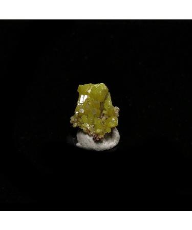 Natural Crystal Rough Natural Crystal Rough 4.66g A5-3gy Natural Stone Pyromorphite Crystal Specimen Home Decoration from Guangxi Province China Home Decoration Natural Stones Household yuebang - Buy Online on GoSupps.com