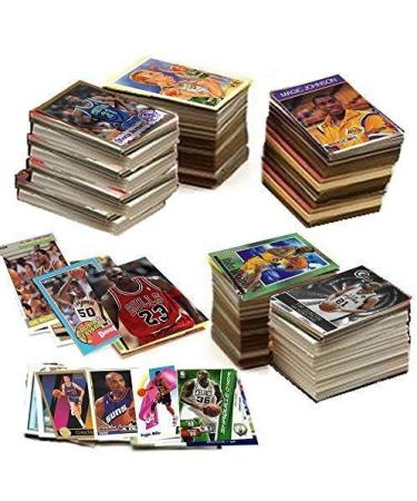 600 Basketball Cards Including Kobe Bryant Micheal Jordan Shaquille O'neal Rookies Known Stars Hall-of-famers and a Unopened Vintage Trading Card Pack