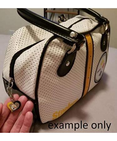 NY Yankees Baseball Heart Team Charm - 7/8 - Add to Pet Zipper Pull, Collar, Leash, Harness - Buy Online on GoSupps.com