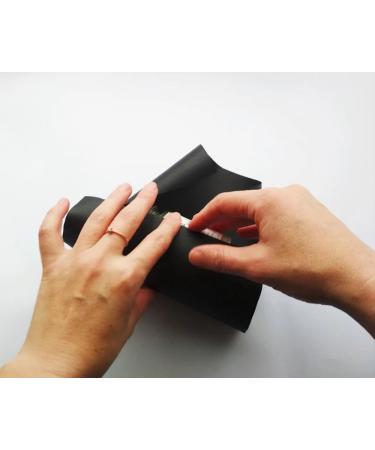 Vegan White Sandalwood Scented Candle | Minimalist Soy Wax Home Decor - International Shipping - Buy Online on GoSupps.com