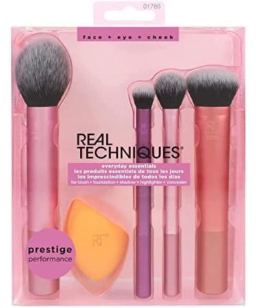 Real Techniques Everyday Essentials + Eye Shade + Blend Brush Set Everyday Essentials Set + Shade - Buy Online on GoSupps.com