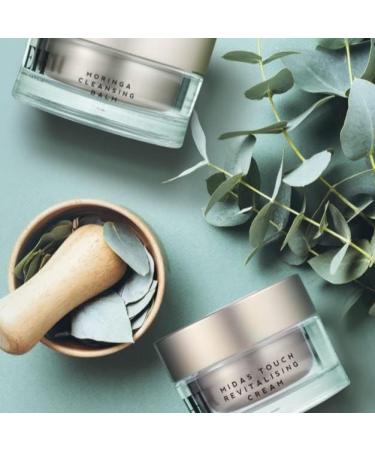 Emma Hardie Hydrate & Protect Kit Gift Sets Includes: 50ml Moringa Cleansing Balm 15ml Midas Touch Revitalising Cream 15ml Protect & Prime SPF30 Cream 15ml Pink Clay Detox Mask & a Cleansing Cloth - Buy Online on GoSupps.com