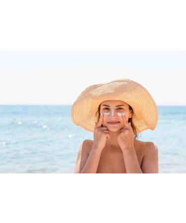 BLUE FARM | Anti Aging Booster SPF 10 ml 100. Anti-aging sun concentrate for face and body low protection spray with activator. Leaves no residue. Complete absorption - Buy Online on GoSupps.com