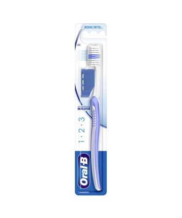Oral-B 1-2-3 Indicator manual toothbrush with travel cap