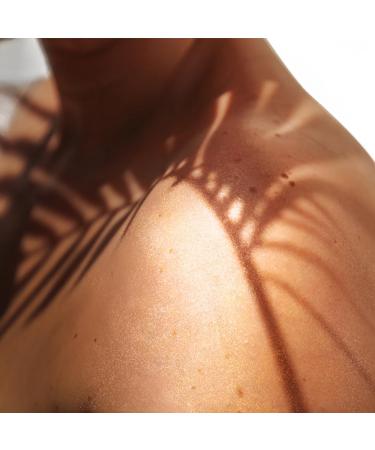 Mistero Milano Sensual Feelings Perfumed Body and Hand Cream with Particles Intensive and Deep Soothing and Moisturising Improves the Firmness of the Skin on Hands and Feet 200 g - Buy Online on GoSupps.com