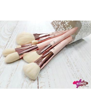 Golden Rose Nude Angled Eyes Brush - Precision Makeup Tool for Flawless Application (1 Pack) - Buy Online on GoSupps.com