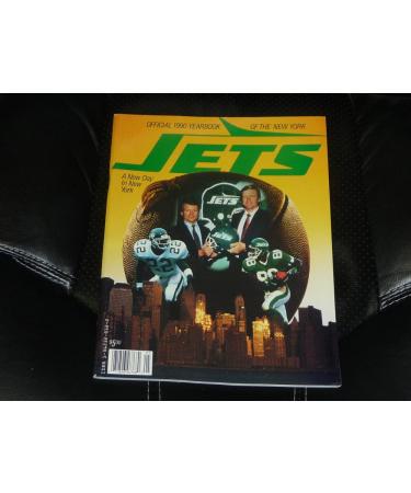 1990 NEW YORK JETS NFL FOOTBALL YEARBOOK NEAR MINT