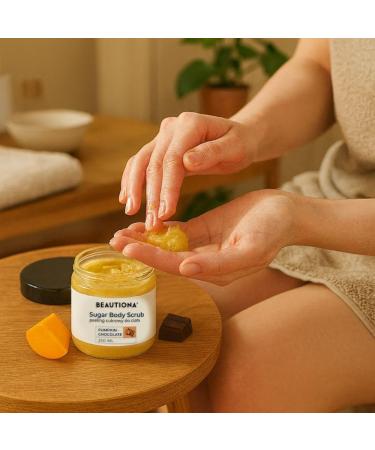 Sugar Body Scrub 250 ml Citrouille Chocolate Gommage au sucre pour soin du corps Exfoliant doux l'huile d'amande et l'huile de ricin Lisse et nourrit la peau v g talien et fabriqu en UE - Buy Online on GoSupps.com