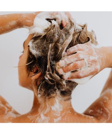 Cosdiet Mind & Beauty Capiloe Total Repair Shampoo with aloe vera hyaluronic acid and vitamins revitalizes repairs and strengthens the hair fiber 500 ml - Buy Online on GoSupps.com