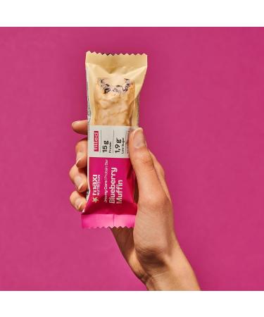 Maxinutrition Creamy Core Blueberry Muffin Protein Bar 12x45g - 33% Protein Low Sugar No Artificial Flavors Healthy Snack - International Shipping Available - Buy Online on GoSupps.com