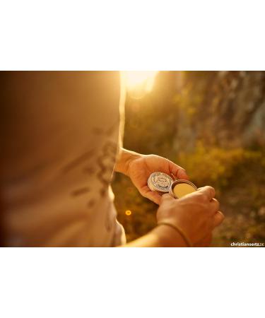 Captain Ohlsen's Fin Grease - Best Solid Hand Cream for Climbers & Boulderers | International Shipping Available - Buy Online on GoSupps.com
