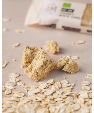 Naturally Pam Oat Bar - Bio & Vegan Gluten-Free No Cane Sugar Delicious Chunky White Chocolate Cereal Bars | Pamela Reif 12x40g - Buy Online on GoSupps.com