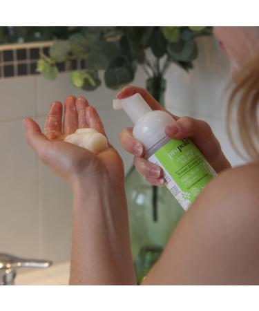 PROPOLIA - Organic - Facial cleansing foam - Propolis Aloe vera Green tea & peppermint floral waters - Teenagers and adults - Made in France - 100 ml - Buy Online on GoSupps.com
