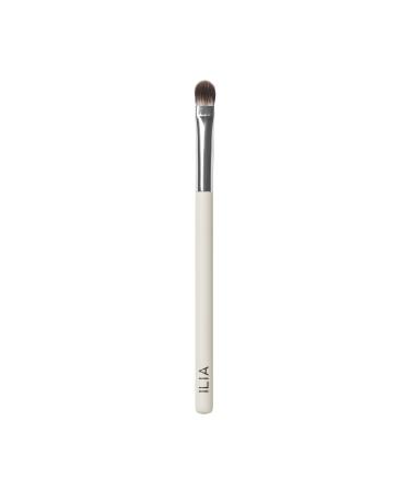ILIA - Shadow Brush | Non-Toxic Vegan Cruelty-Free Eyeshadow Brush With White Wood Handle + Soft Synthetic Bristles (Clean Makeup )