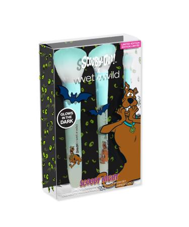 Shop Wet n Wild Scooby Doo Collection - Scooby Night 3-Piece Makeup Brush Set | International Shipping Available - Buy Online on GoSupps.com