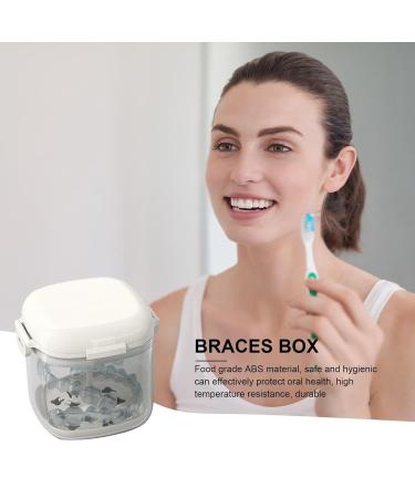 Mundschutzetui - Hierarchical Hollow Tedge-Aligner Case with Mirror Brush | Transparent Travel Utensils for Mouth Protection Night Protection & Oral Care | Zagaro White - Buy Online on GoSupps.com