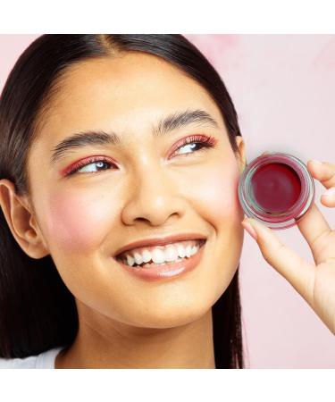  Makeup Revolution Makeup Revolution - Foam Blush - Juicy Fuchsia Pink | Soft Focus Effect | Non-Sticky Cream-to-Powder Finish | Offers Buildable Color for a Custom Complexion | Mixable and Blendable Shades - Buy Online on GoSupps.com