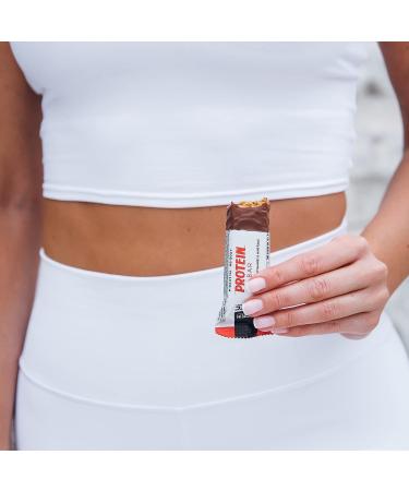 STC NUTRITION - Protein Bar - Protein bar enriched with vitamins & minerals - Maintenance of muscle mass - 14g of protein per bar - Box of 5 bars - Buy Online on GoSupps.com