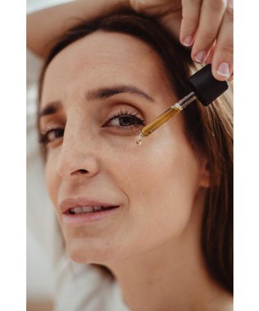 Puranatura Green Magic biological serum for barrier function Intensive renewal daynight rejuvenating nourishing firming 100 natural 9394 organic ingredients - Buy Online on GoSupps.com