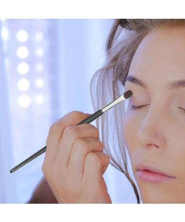 TOVINANNA Convenient Eye Shadow Brush Women Makeup Brush Cosmetic Brush Eyeshadow Brush - Buy Online on GoSupps.com