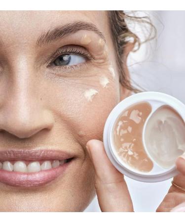 Anew Platinum Lift & Tighten Dual Eye System with Protinol 10ml gel and 10ml cream in one pot. - Buy Online on GoSupps.com